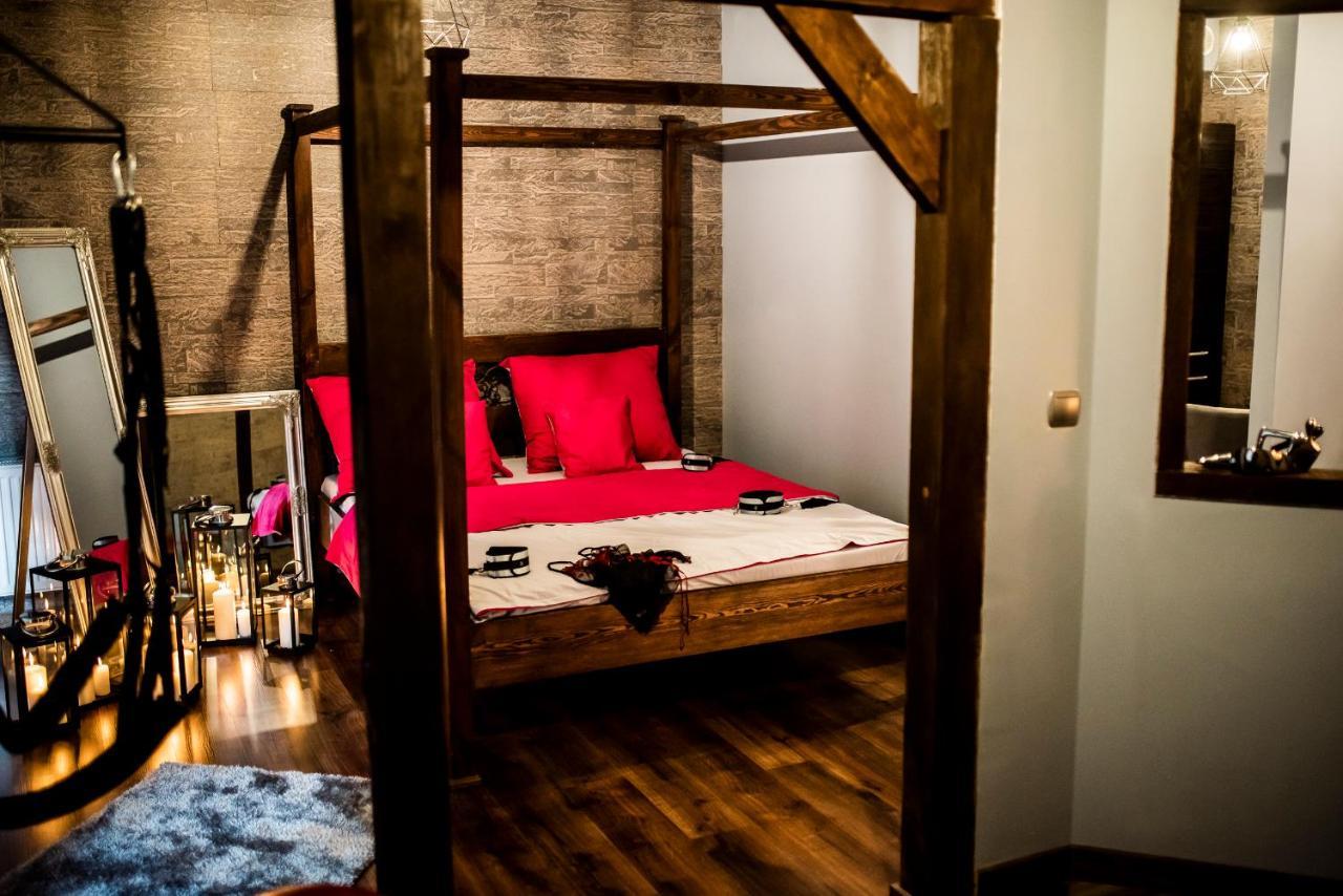 Make Love Apartament Apartment Torun